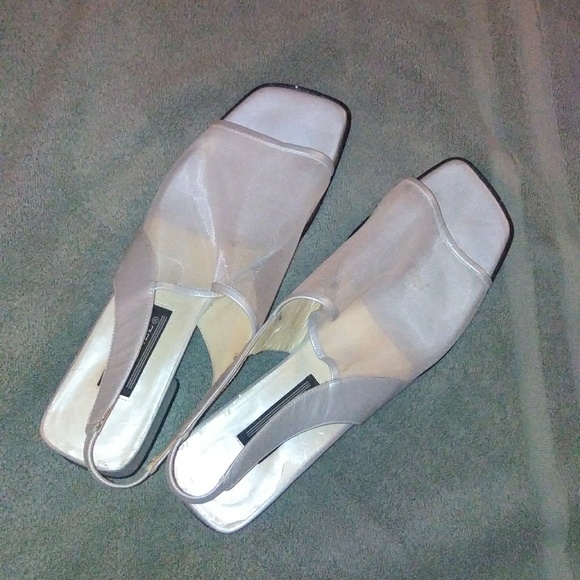 J.Renee Shoes - J Rene US11 Silver Slingbacks